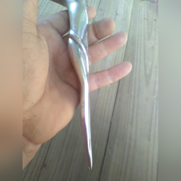 Chrome Aluminum or Metal Brutalist Serpentine Crucifix Jesus on the Cross - Picture 8 of 8